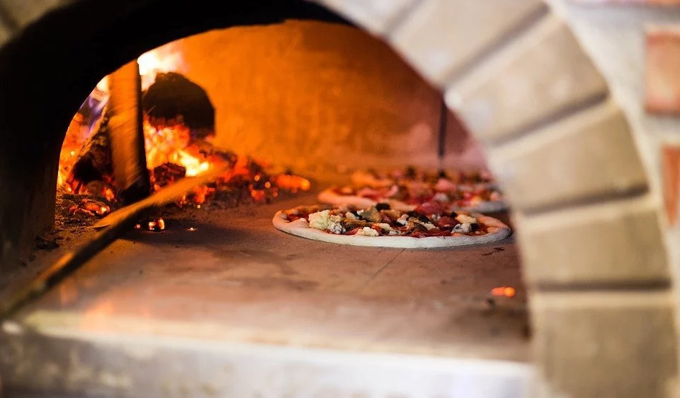 Quel four à pizza professionnel choisir ?