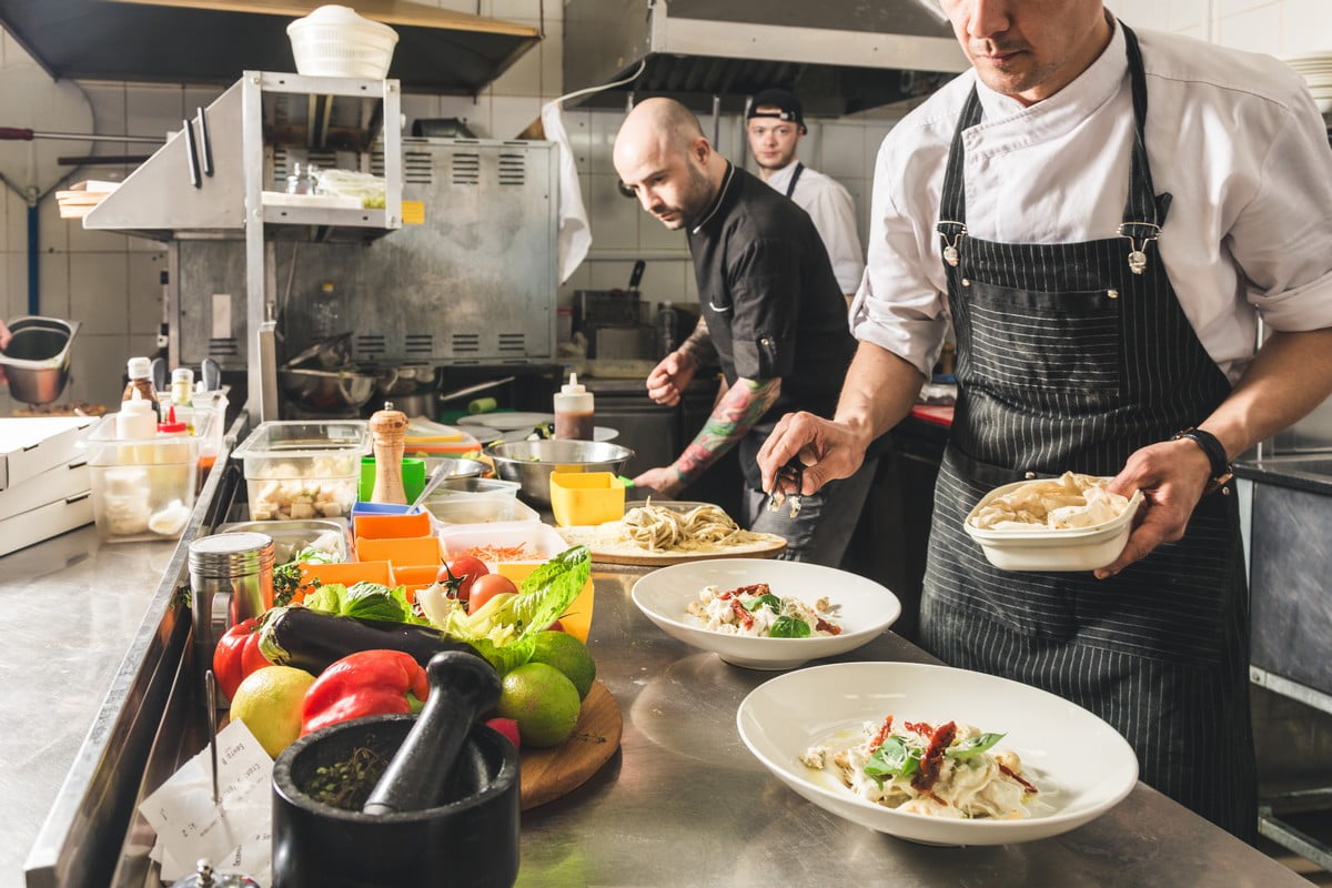 Cuisine professionnelle dans un restaurant