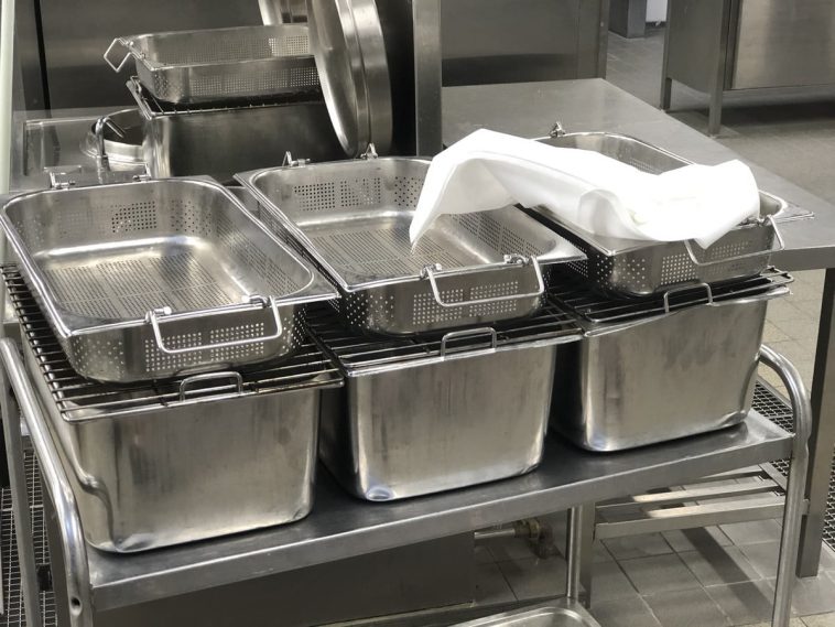 Différents bacs gastro