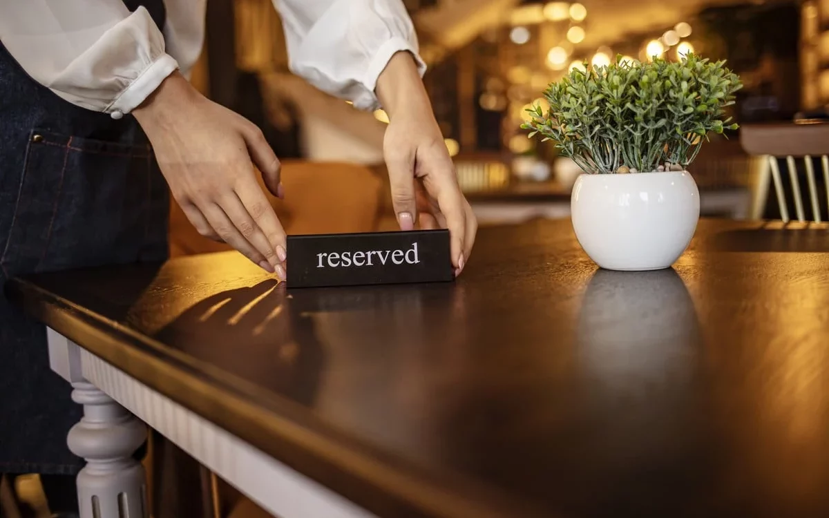 Comment faire la mise en place dans un restaurant ?