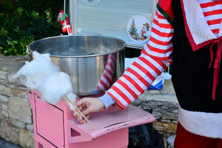 Utiliser une machine à barbe à papa