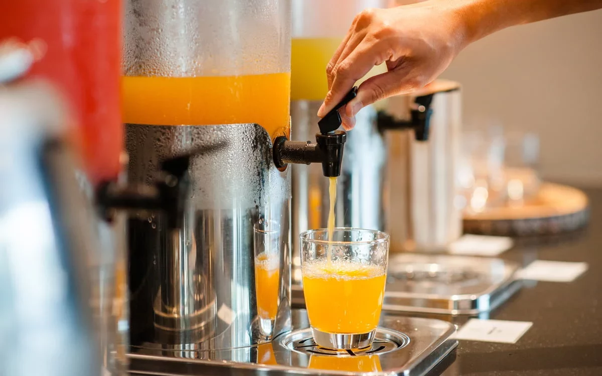 Comment fonctionne un distributeur automatique de boisson ?