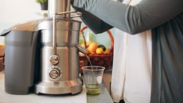 un extracteur de jus
