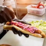 préparation hot dog