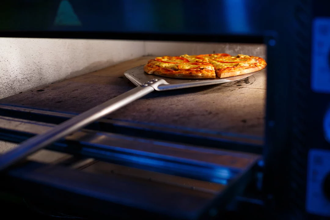 Que peut-on faire cuire dans un four à pizza électrique ?
