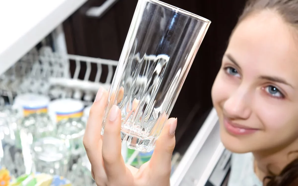 Comment fonctionne un lave verres professionnel ? 