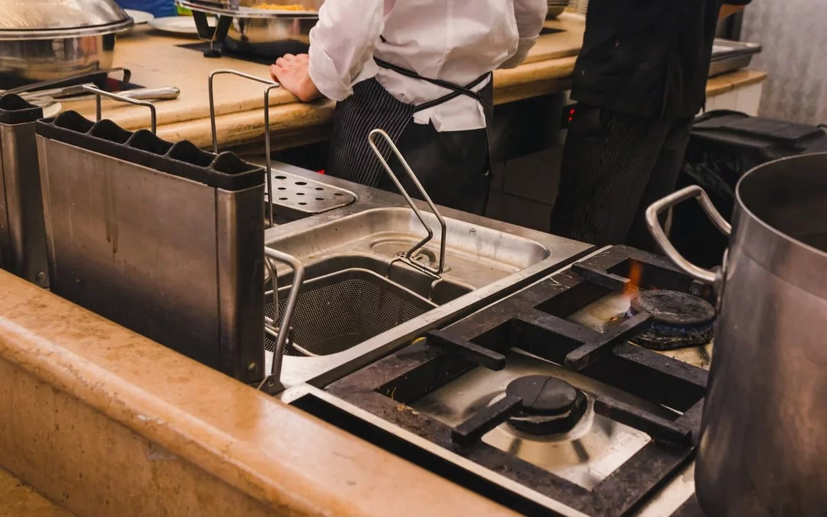 Quel accessoire de cuisson choisir pour établissement CHR ?