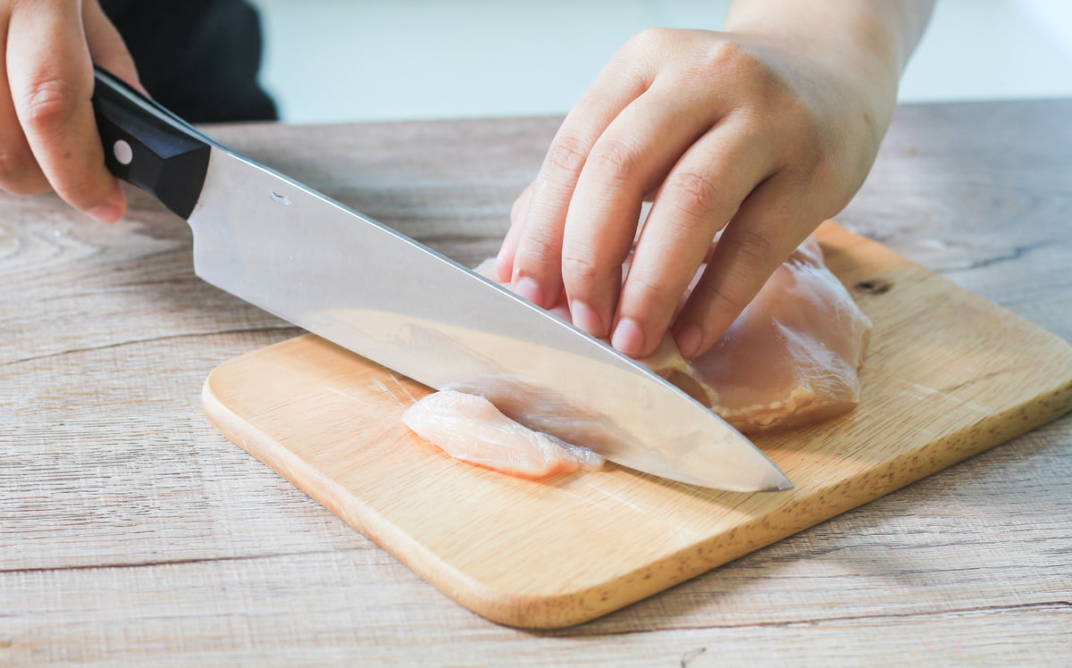 plancha à découper en bois