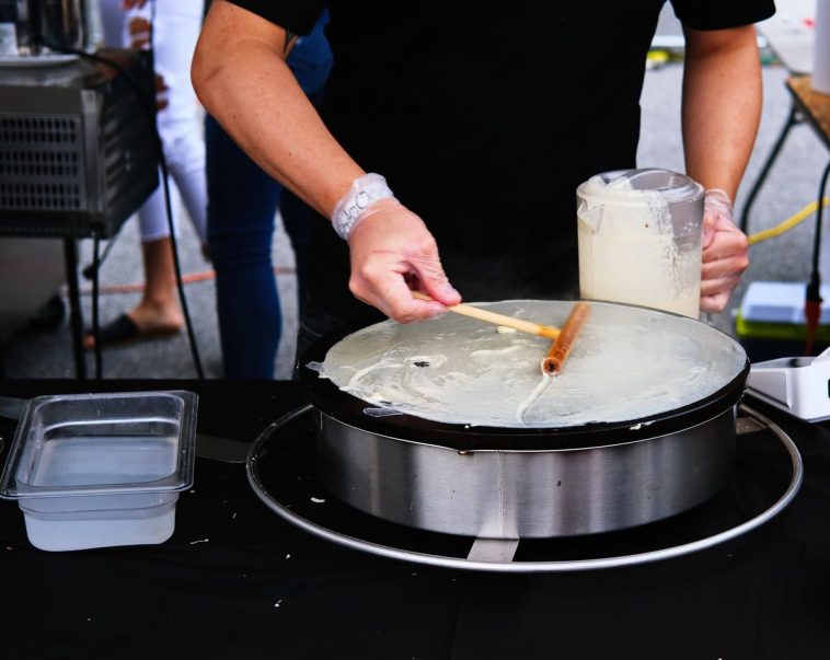 preparation-crepes-chandeleur