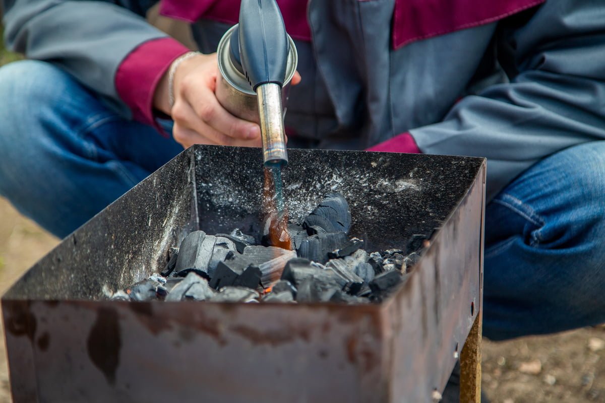 barbecue à charbon