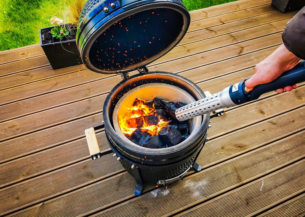 charbon big green egg