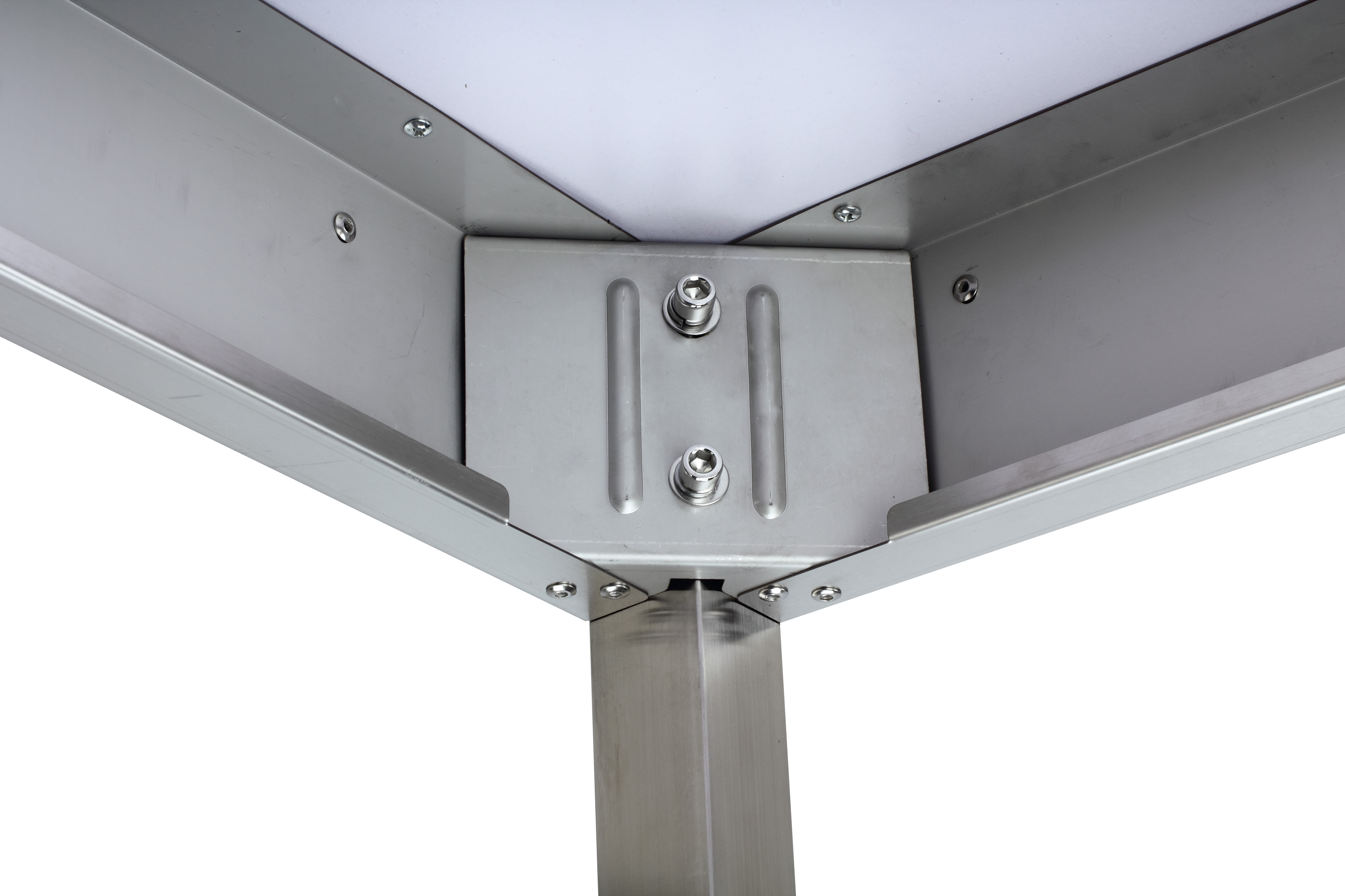 Pied ajustable de la Table Inox Avec Sous Tablette Et Dosseret 1600 x 700mm - Materiel Horeca